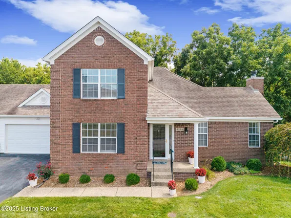 8235 Eagle Creek Dr, Lyndon, KY 40222