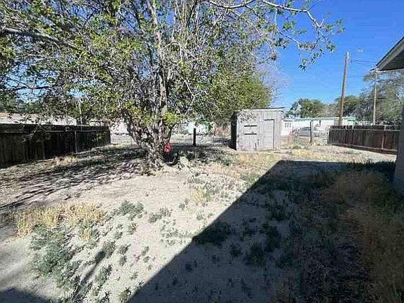 3rd image of 775 Grinnel Ave
