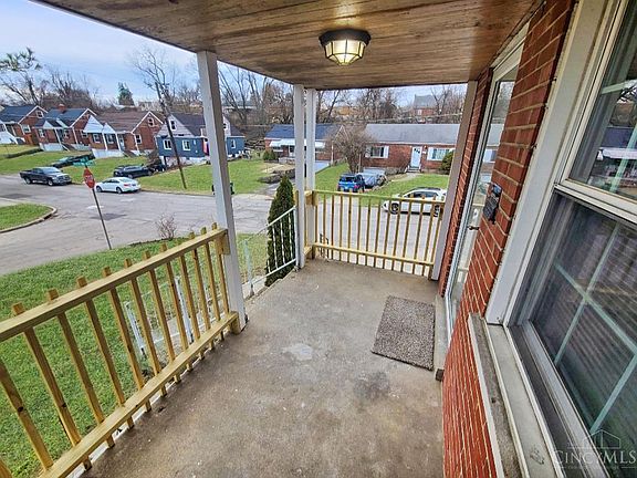 3rd image of 560 Virgil Rd