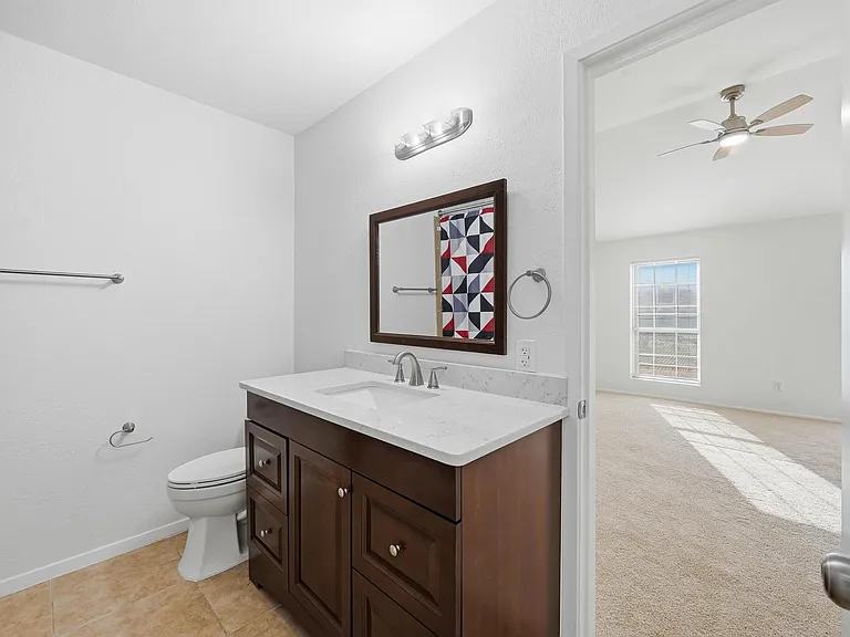 73 Winchester Dr — Photo 7