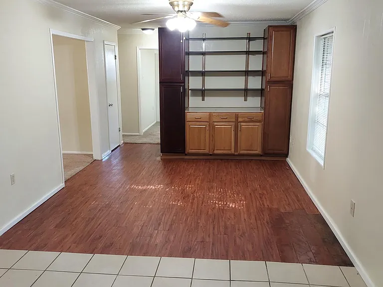 14002 Harbor Dr — Photo 6