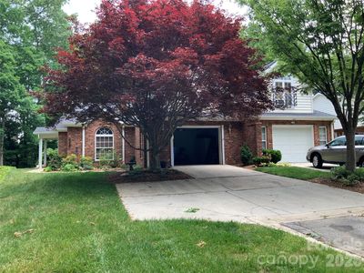 63 Lake Pointe Cir, Hendersonville, NC, 28792