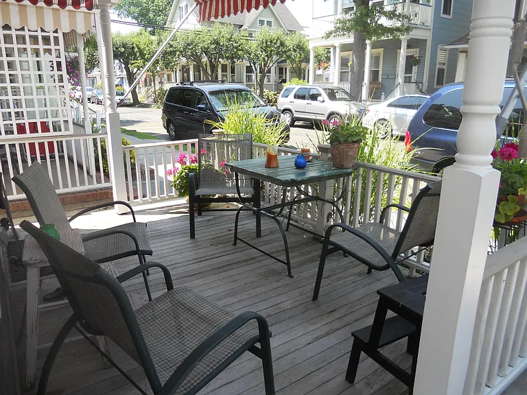 88 Mount Hermon Way — Photo 2
