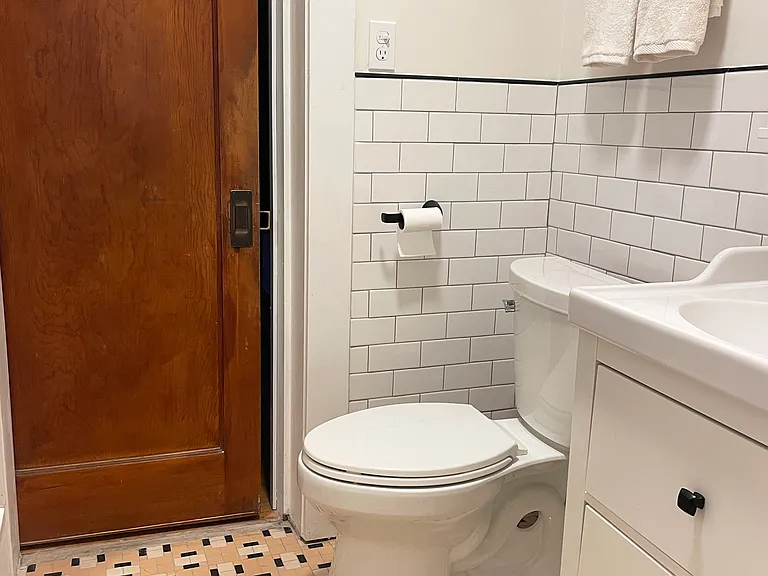 2623 W Rice St #1 — Photo 13