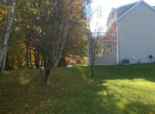 2 Griffin Cir, Billerica, MA 01821