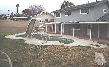 3rd image of 155 Gorrion Ave