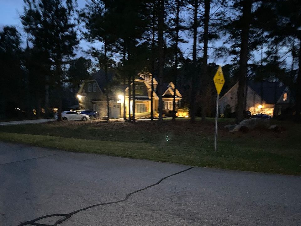 1st image of 681 Juliette Ct