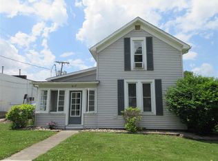 612 S Main St, Topeka, IN 46571