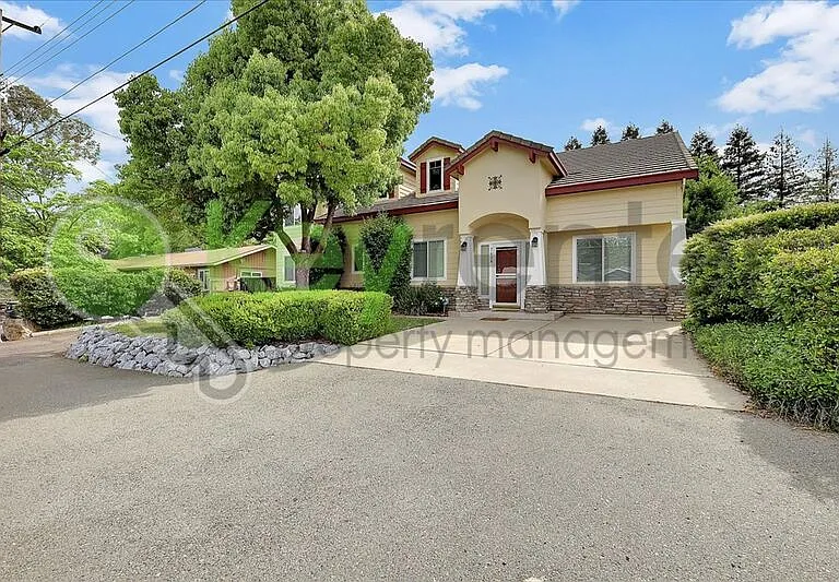 7428 April St — Photo 3