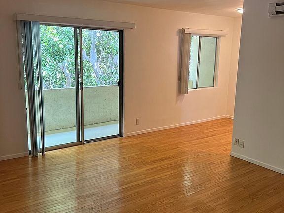 4th image of 323 Marine St APT 21