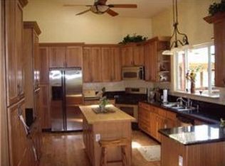 11156 Green Oaks Rd, Lakeside, CA 92040