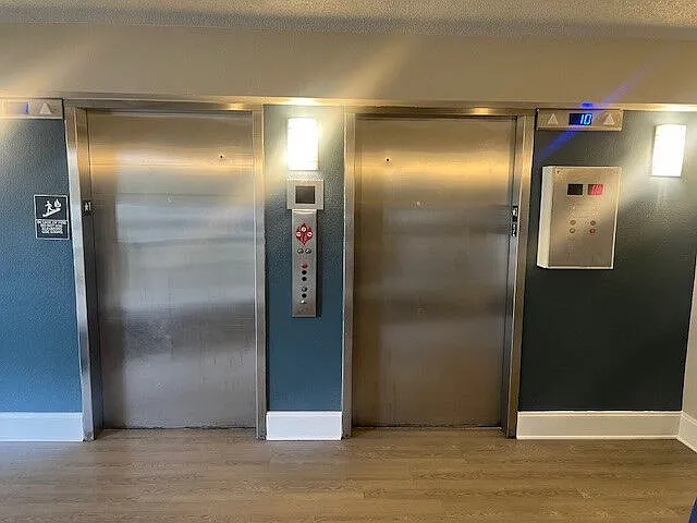 Westgrove Tower Condominiums — Photo 11