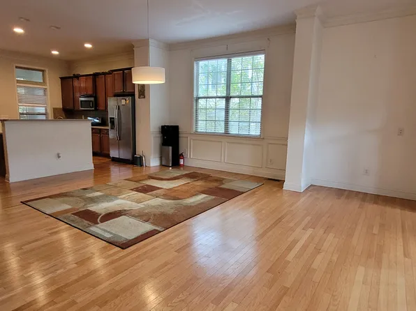 2083 Silas Way NW, Atlanta, GA 30318