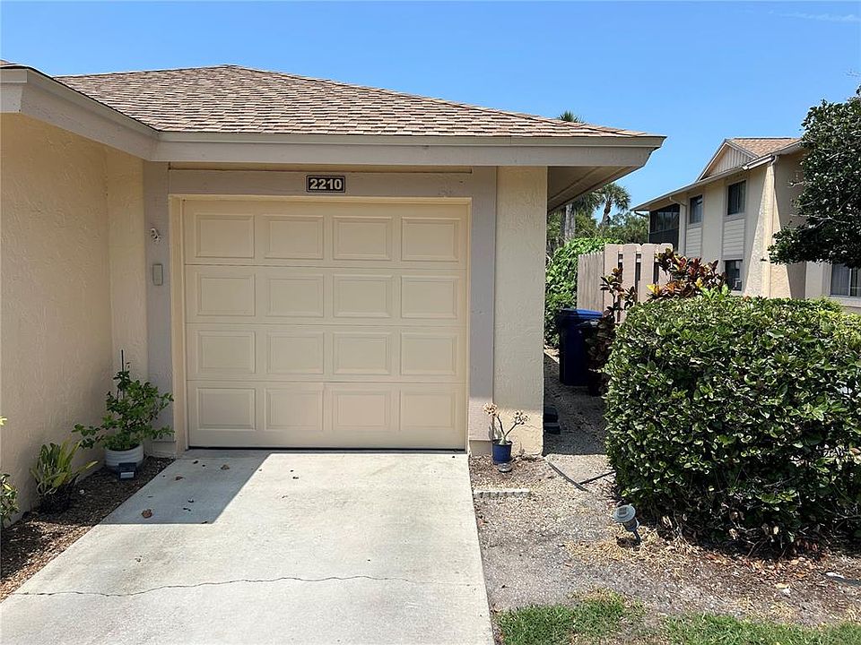 1st image of 2210 PARKLAKE POINT #F-5