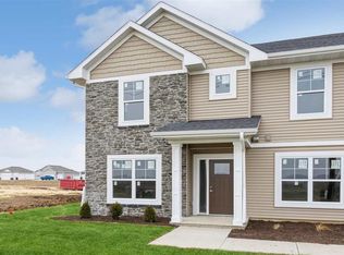 7018 C St SW, Cedar Rapids, IA 52404