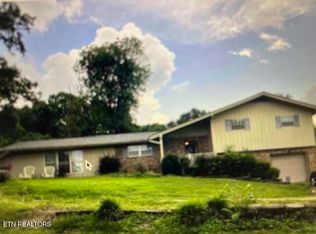 6404 Hammer Rd, Knoxville, TN 37914