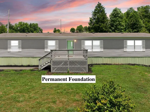 1438 Kentucky 1394, East Bernstadt, KY 40729