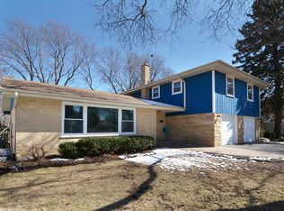 1531 N Pine Ave, Arlington Heights, IL 60004