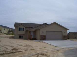 4105 Hackamore Ct, Gillette, WY 82718