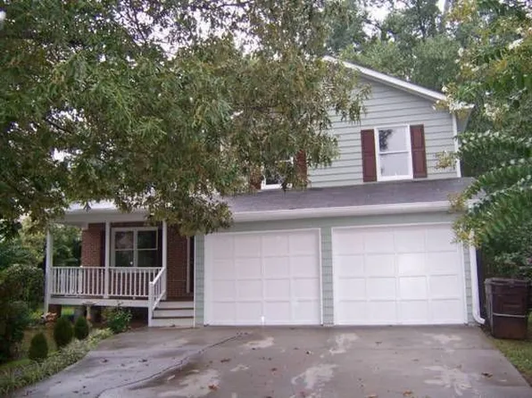4 Stonebridge Ct, Cartersville, GA 30121