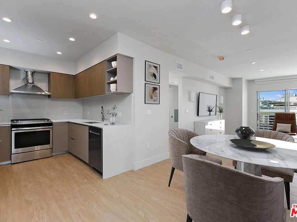 1st image of 11837 Mayfield Ave #404