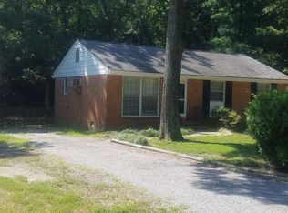 2525 Crumpton Dr, Richmond, VA 23224