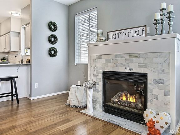 5th image of 1309 Rowan Ct #B