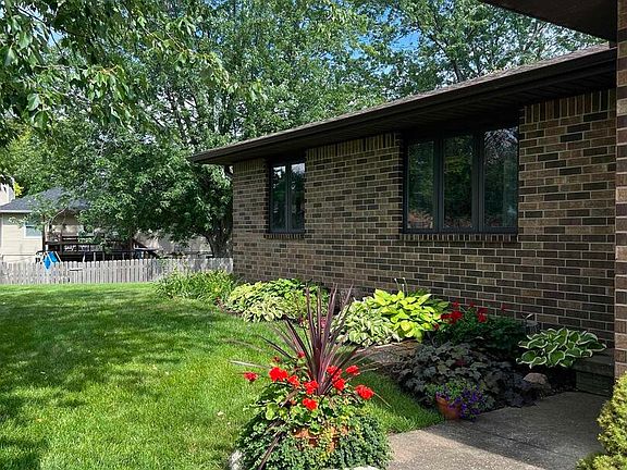 3rd image of 4235 Winston Pl
