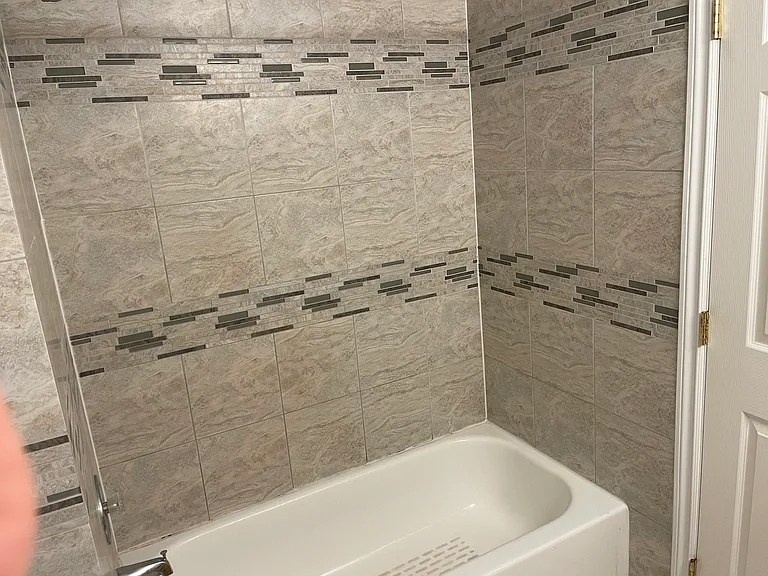 8710 Many NW #5 — Photo 9