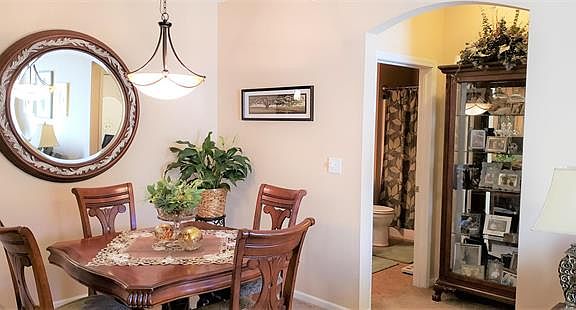 4th image of 37 Kassebaum Ln