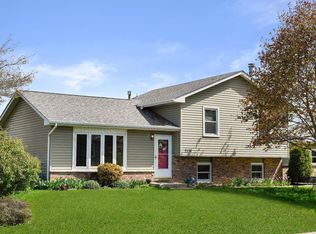 2531 Hamilton Dr, Lindenhurst, IL 60046