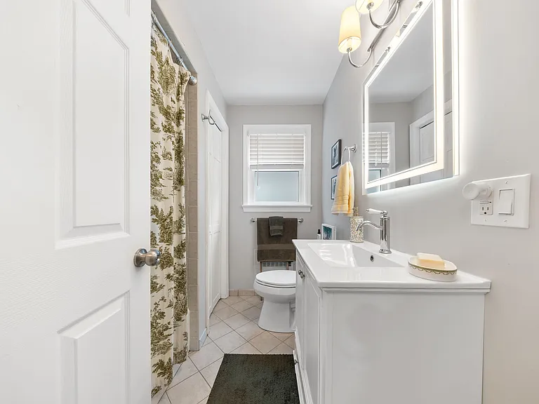 47 Morris Pl #1 — Photo 21