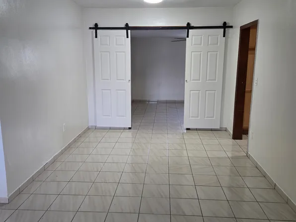 10130 SW 39th Ter, Miami, FL 33165