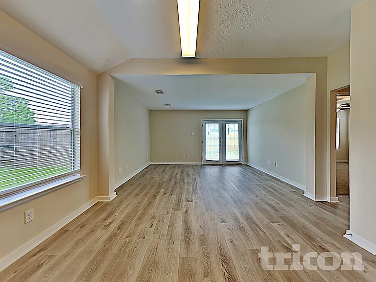 16507 Lazy Ridge Rd — Photo 4