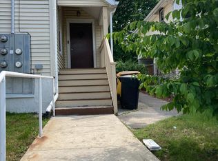 33 Carroll St #1, Chelsea, MA 02150