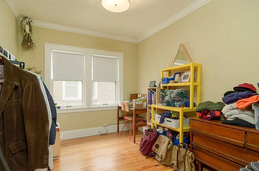 2 bed, 950 sqft, $1,850 — Photo 3