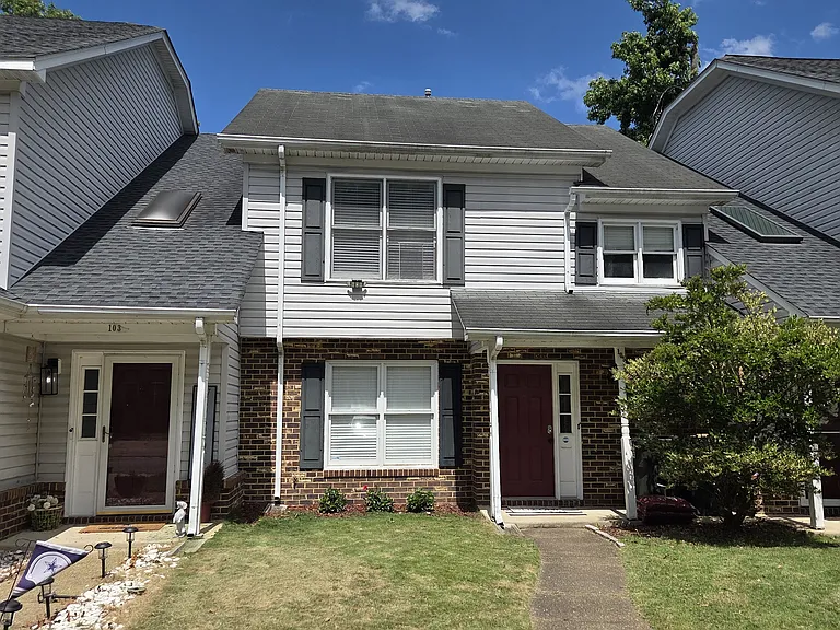 105 Bucktail Run — Photo 1