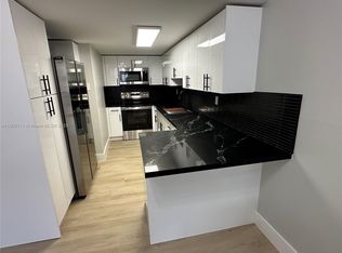 10090 NW 80th Ct APT 1325, Hialeah Gardens, FL 33016