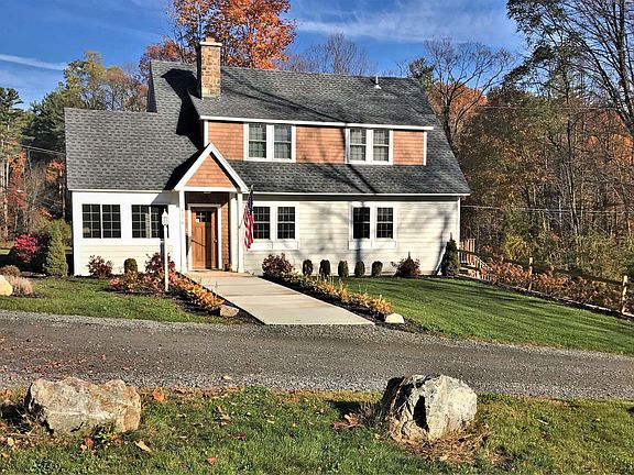 2nd image of 4376 Lake Shore Dr