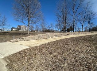 124 12th St NE, Waverly, IA 50677