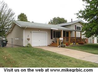 318 E Lincoln St, Derby, KS 67037