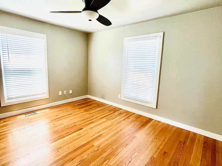 6712 N Ross Ave — Photo 23