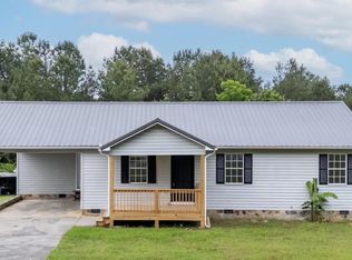216 Brittney Dr SE, Calhoun, GA 30701
