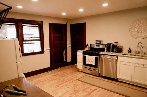 3107 Hayes St NE — Photo 7
