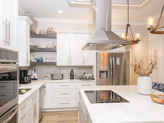 5th image of 1573 SE 5th Court