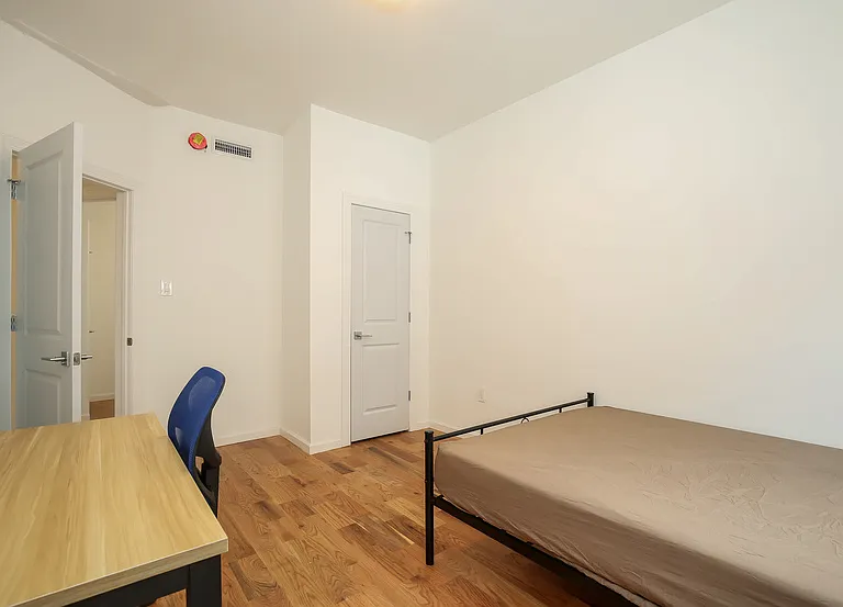2482 Tiebout Ave #3S — Photo 3
