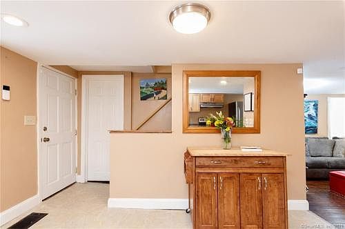 2nd image of 24 Collins Rd