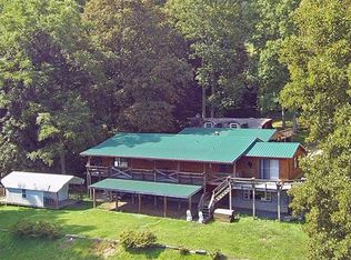457 Pot Leg Rd, Waynesville, NC 28785