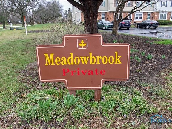 2nd image of 13 Meadowbrook Dr