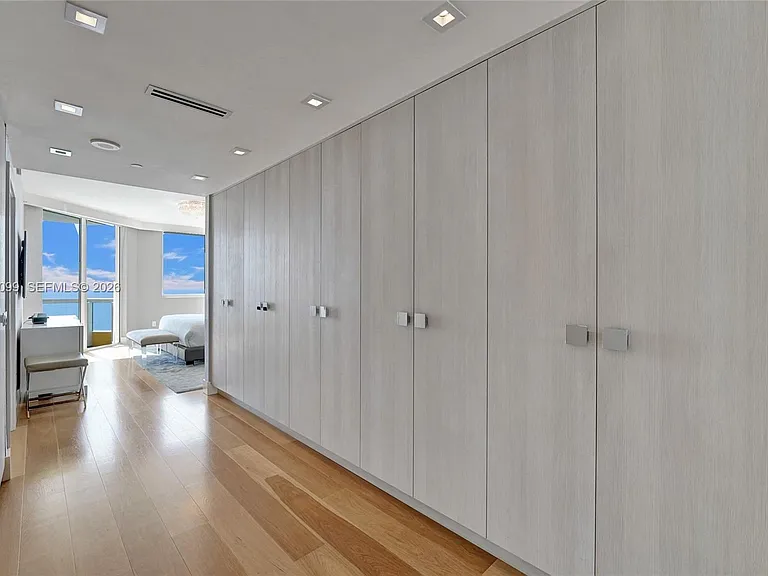 17875 Collins Ave #3201 — Photo 30